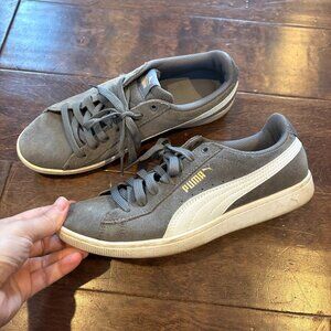 Puma grey suede low top sneakers